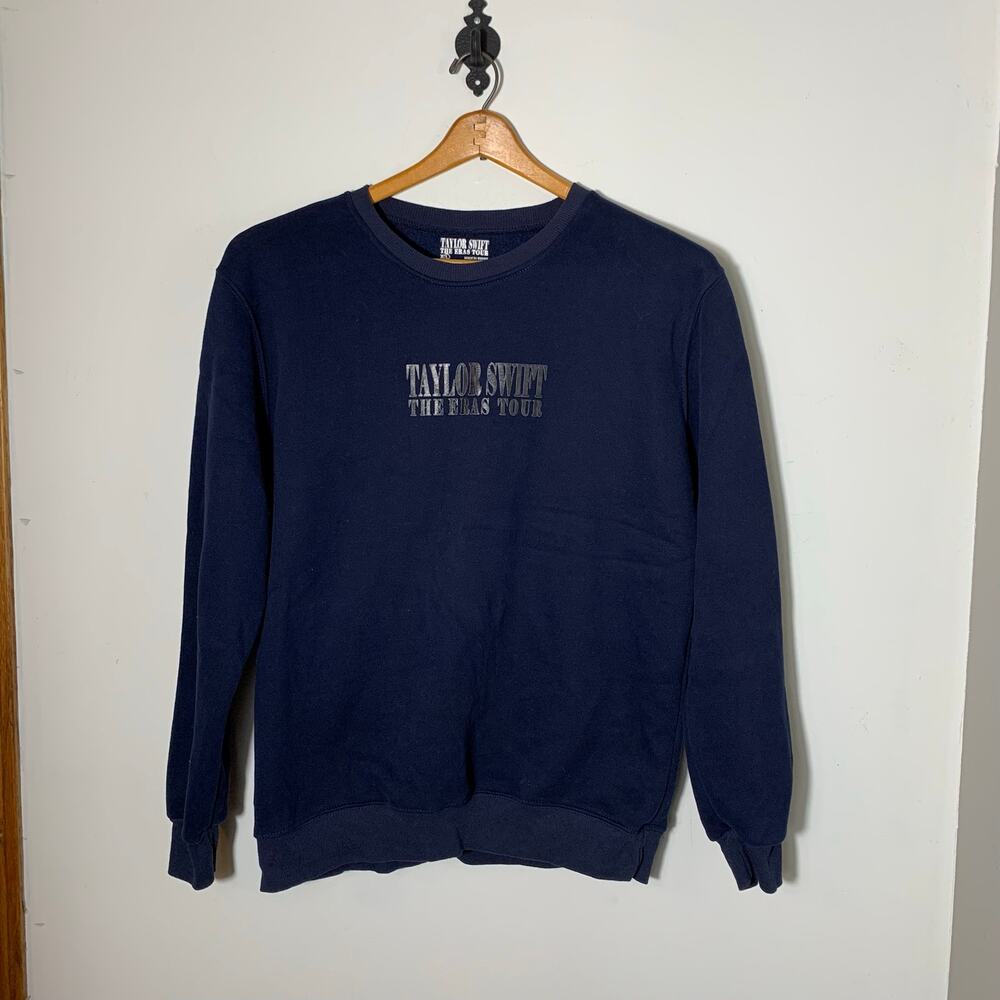 Womens Taylor Swift Eras Tour Sweatshirt Blue Size L EUC!